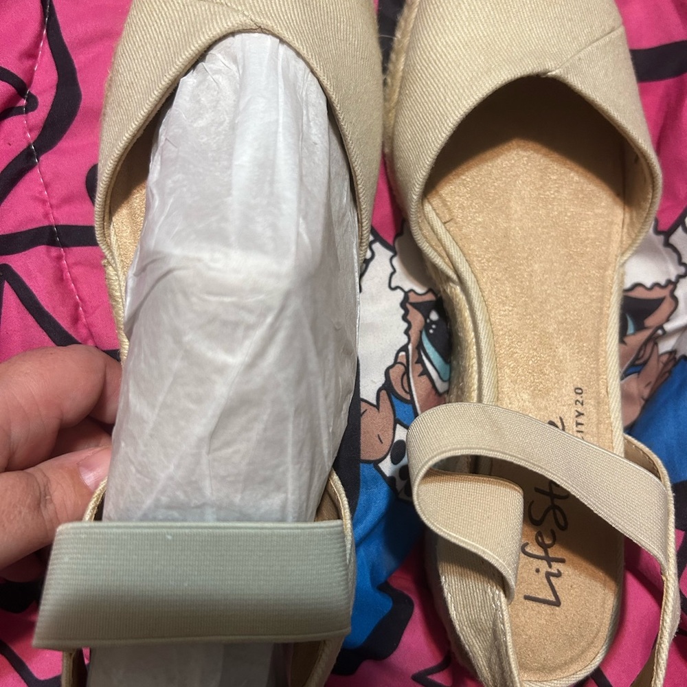 Life Stride Women's Tan Espadrille Sandals